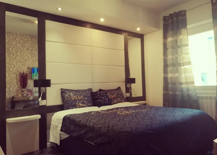 Bed and Breakfast Voyage Prive Deluxe La Spezia